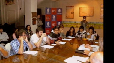 Estudiantes presentaron un proyecto de ordenanza para el boleto estudiantil gratuito