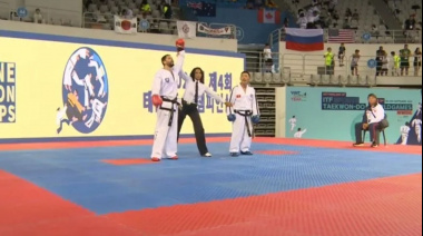 El necochense Emiliano Dupor triunfa en el Mundial de Taekwondo en Corea del Sur