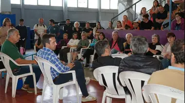 Vecinos cuestionaron al intendente por el recital de La Renga en la Pista de Atletismo