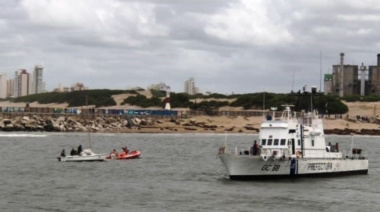 Buscan al turista desaparecido con la Prefectura Naval y Defensa Civil en los acantilados de Quequén