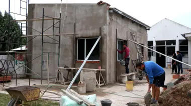 Obras en escuelas de San Cayetano: Preparan un aula especial para chicos dentro del espectro autista