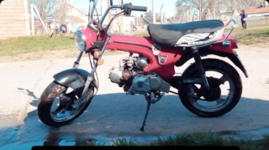 Le robaron la moto a la vuelta de la Comisaría en la playa