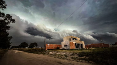 Alerta naranja por tormentas severas y lluvias intensas en Necochea y zona