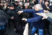 Protesta de jubilados en el Congreso terminó con represión policial