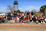 Estudiantes necochenses visitaron la planta de reciclaje de San Cayetano porque la de Necochea sigue sin terminarse