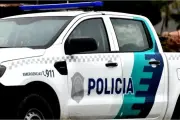 Violento ataque: Un hombre fue golpeado y amenazado por sujetos armados